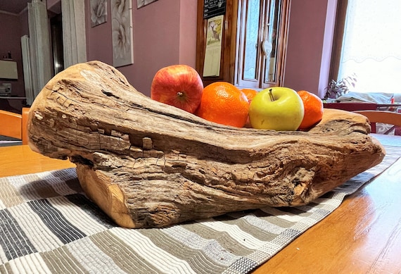 Centrotavola in legno sabbiato, porta frutta, radice di ciliegio, arredo  ecologico, legno satinato, legno grezzo, piatto legno naturale -  Italia