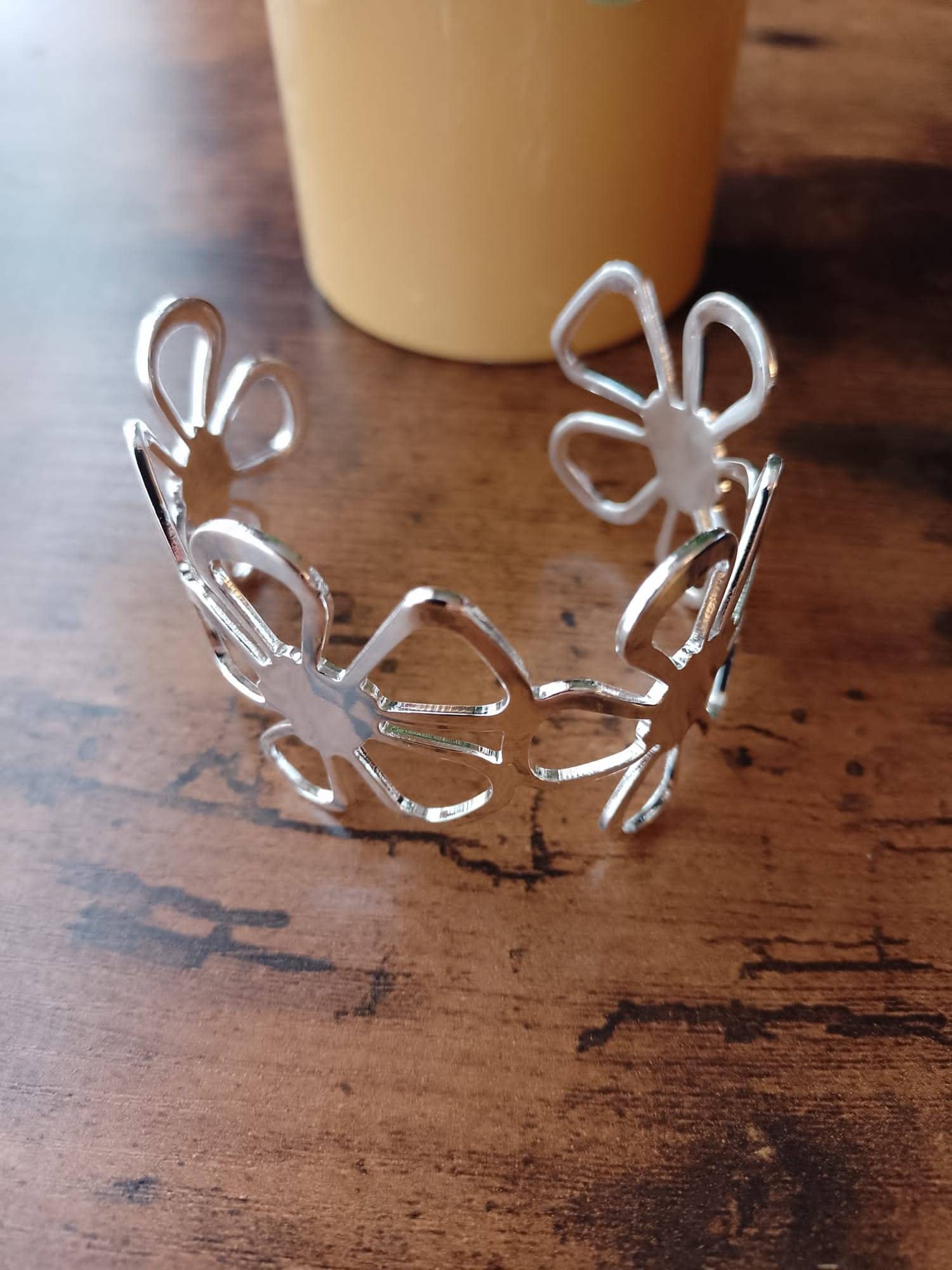 Sterling Silver Daisy Cuff Bracelet / Thick Silver Cuff / Gift 