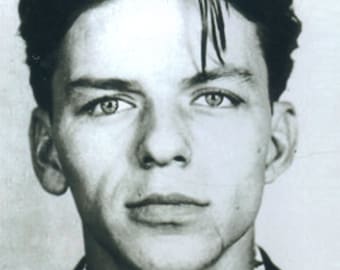 Frank Sinatra Worn Relic Photo Display - Rat Pack American Singer Musician My Way Fly Me To The Moon Manchurian Candidate Wall Art Rare COA