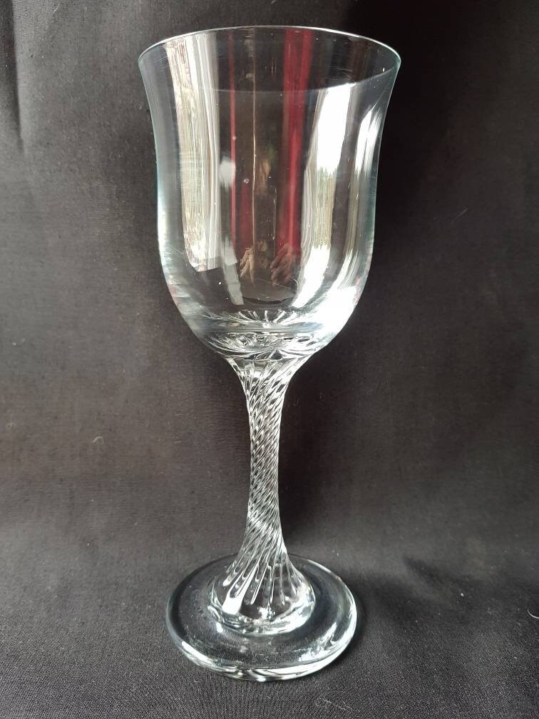 Beautiful twisted stem wine glass Etsy