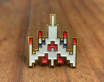 1" in. Galaga Enamel Pin Senshi (戦士) Fighter