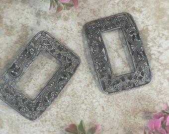 1940s Vintage Shoe Buckles | Embossed Filigree