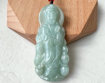 Naszyjnik z ręcznie rzeźbionym wisiorem z jadeitu Guan Yin Avalokiteshvara, Guanyin, 观音, YJ-0222-0226811
