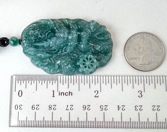 グリーンジェダイト翡翠龍十二支手彫りペンダントネックレス、グリーン