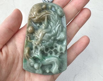 大型翡翠龍中国十二支手彫りペンダントネックレス、YJ-0921-0111276