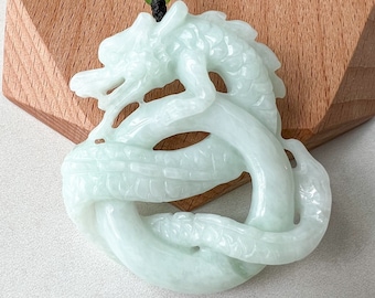 翡翠の龍の彫刻入りペンダントネックレス、YW-0110-1646545905 - Etsy 日本