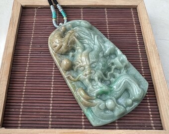 大型翡翠龍中国十二支手彫りペンダントネックレス、YJ-0921-0111276
