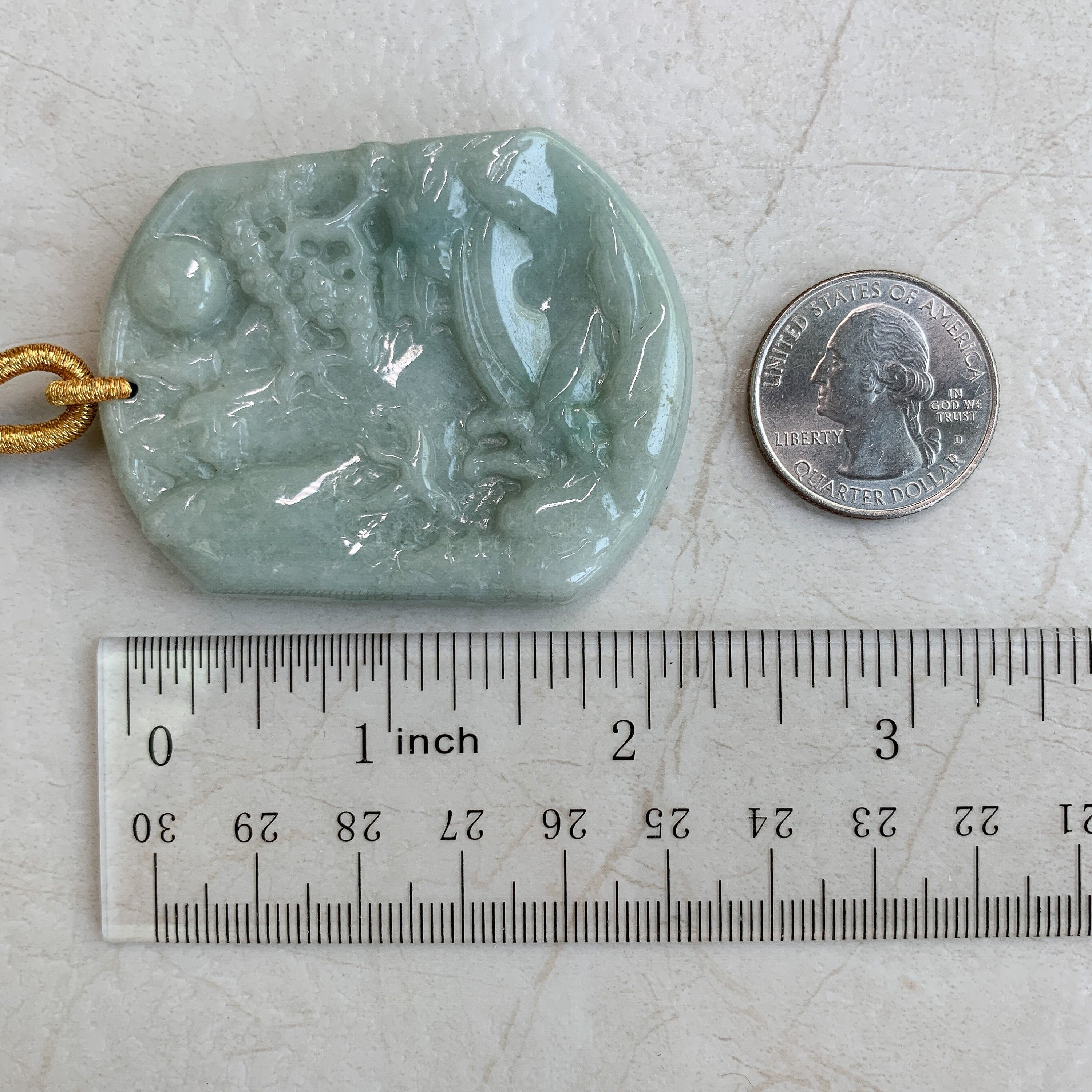 翡翠の風景、山、森、川の風景、手彫りペンダントネックレス、YJ