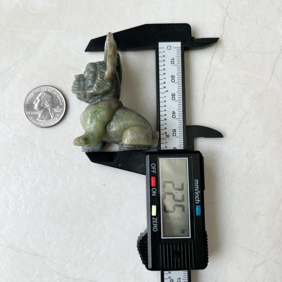 翡翠翡翠の黒犬、手彫りの彫像、ディスプレイ、装飾、YJ-1221-0316700