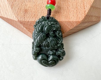 Collier pendentif coeur en jade sculpté du zodiaque chinois, tigre de jade néphrite, jade vert foncé, RM-1221-1655130992