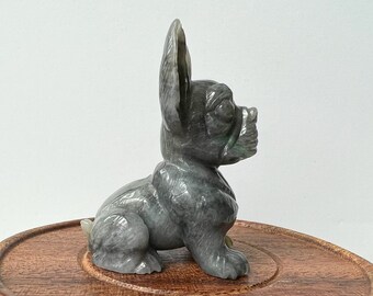 翡翠 彫刻 風景と動物 黒色台座付き 翡翠翡翠の黒犬、手彫りの彫像、ディスプレイ、装飾、YJ-1221-0316700