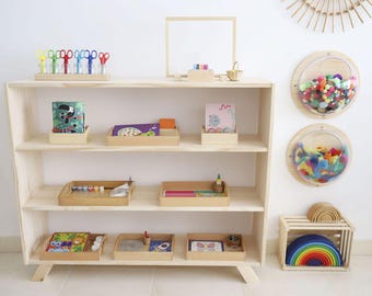Bibliothèque Montessori en bois massif à 4 étagères