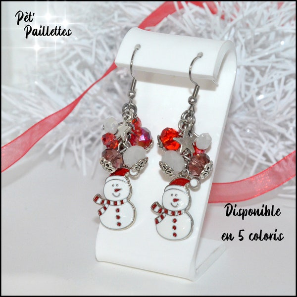 Boucles d'oreilles grappe de perles pour Noel avec bonhomme de neige emaille