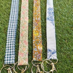 Porte badge /porte clé /tour de cou/lanières pour badge /lanyard