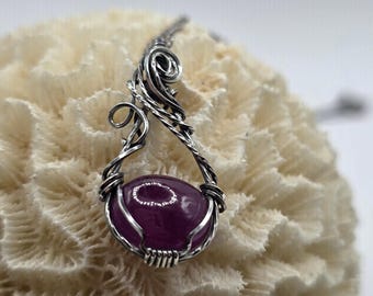 Robijn mini hanger/ketting draadwikkel van sterlingzilver