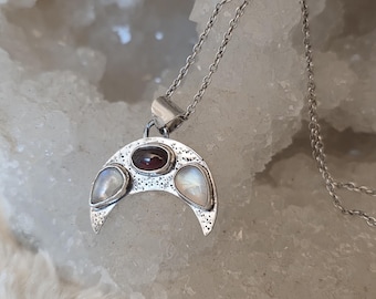 Granat & Mondstein Mond Anhänger in Sterling Silber