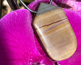 Unique Cripple Creek JASPER gemstone pendant in gray, browns, purple on matching ADJUSTABLE gray leather cord. REVERSIBLE