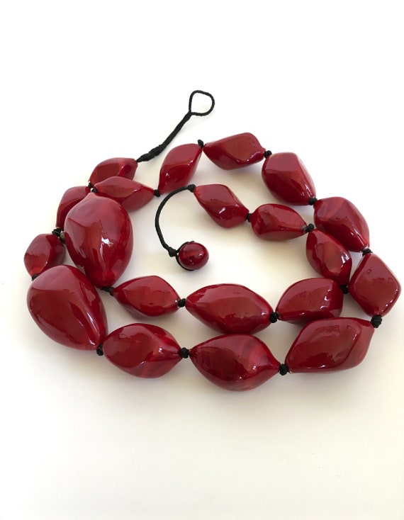 Red Murano BLOWN GLASS NECKLACE of 20 glass beads… - image 1