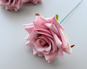 5 x Velvet Touch Dusty Pink Rose Stems, Artificial Roses with Plain Wire Stem for Wreath Making and Decor