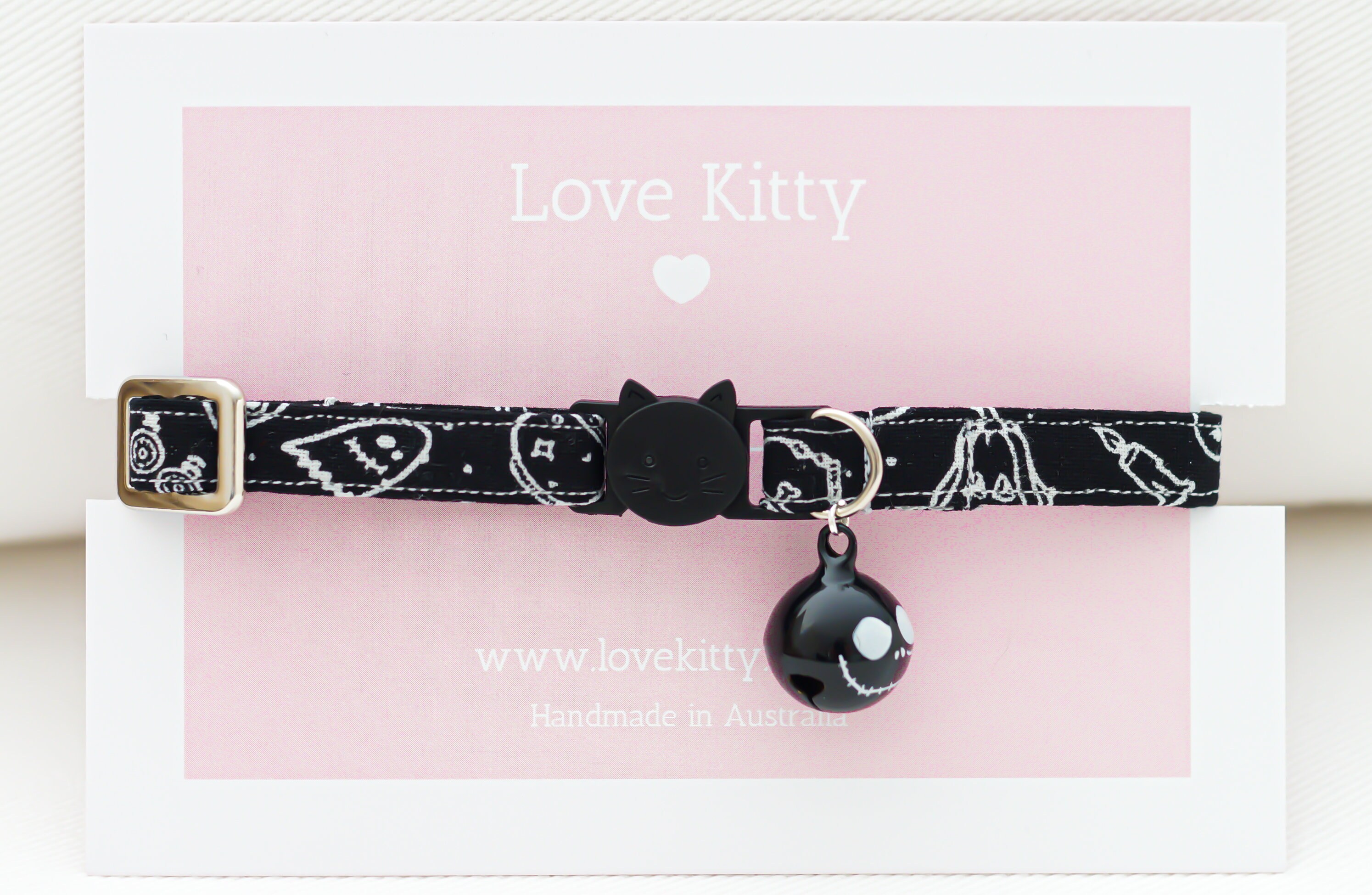 HALLOWEEN!!! Ghouls Of Halloween Cat Collar with FREE BELL