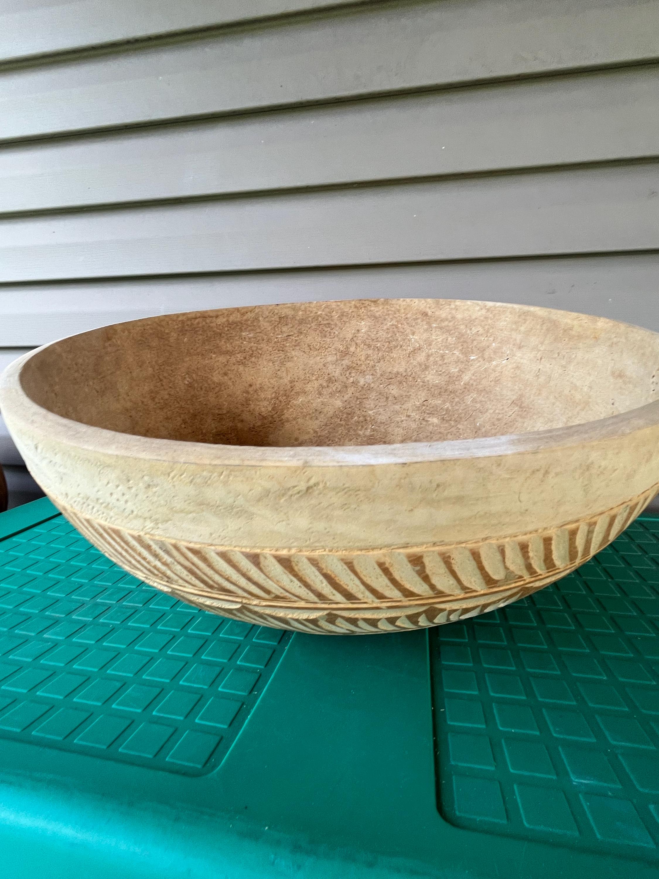 VALIEM BOWL Lサイズ（中古） Handmade Extra Large Calabash Bowl: West African Serving & Decor