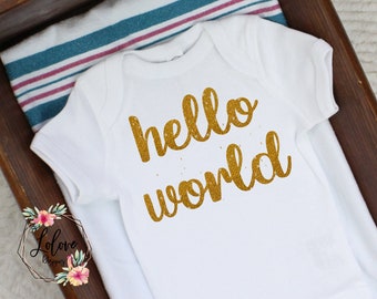 Hello World Announcement/Reveal Bodysuit - Baby Boy Coming Home Outfit, Baby Girl Coming Home Outfit, Expecting Mom gift, Baby Shower Gift