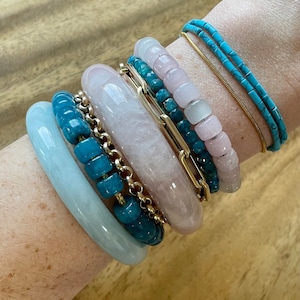 Pulseira pequena em tubo turquesa