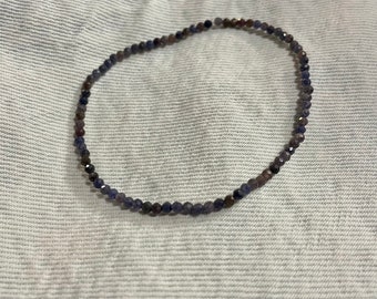 Bracelet en saphir bleu naturel ! 2 mm et micro-facettes !
