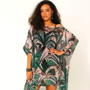 Etta Silk Georgette Tunic in Blushing Palms Print