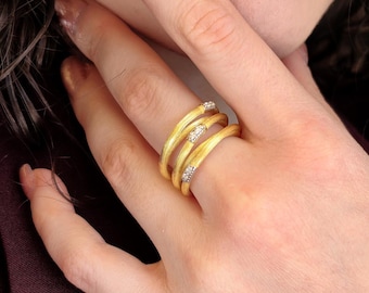 Tweekleurige zilveren ring met zirkonen | Statementring met meerdere bandjes voor dames