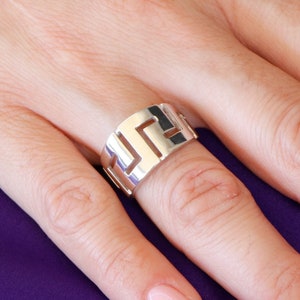 Silver Greek Key Ring. Ancient Meander Jewelry. Unisex Ring.