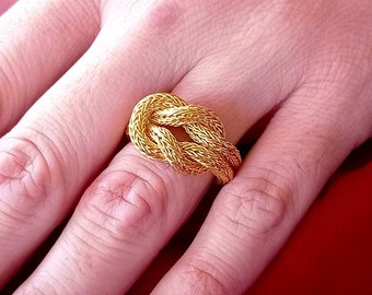18k Gold Knitted Hercules Knot Knitted Ring. Symbol of Love Jewelry. Anniversary Gift.