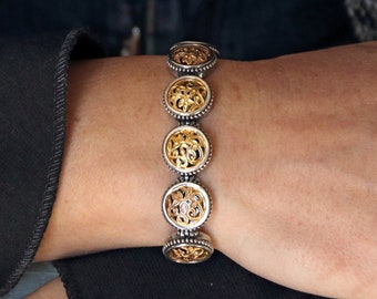 Pulsera tallada de plata de inspiración bizantina. Joyería tradicional griega. Regalo de cumpleaños.