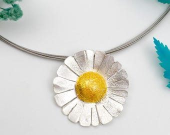 Handmade Silver Daisy Necklace • Botanical Jewelry for Her