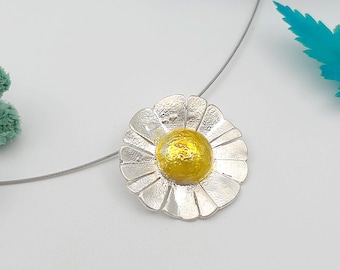 Sterling Silver Daisy Necklace: Gold-Plated Center, Botanical Pendant