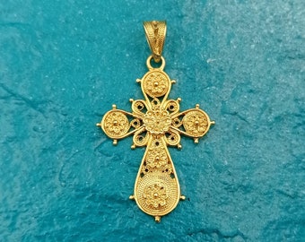 18k Gold Filigree Byzantine Cross with Rosettes. Handmade Symbol of Faith.