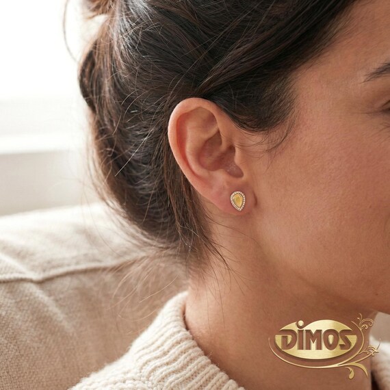 14k Gold Teardrop Stud Earrings With Zircon. Pear Shaped Jewelry