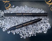 Liquid eyeliner and corrector pen in one
