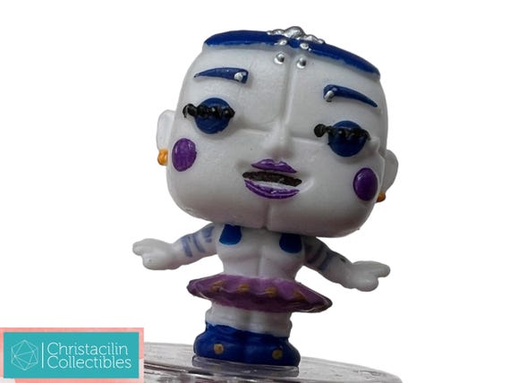 Mini Figure | Mini Figure |