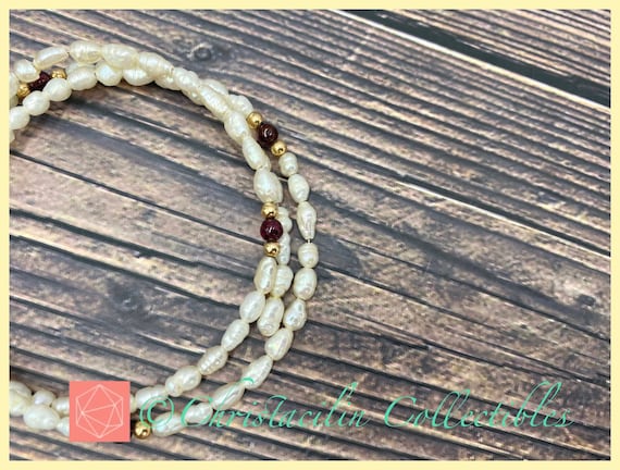 Vintage Jewelry | White Single Strand Baroque Pea… - image 1