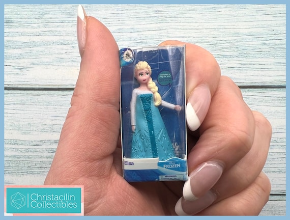 Mini elsa figure discount