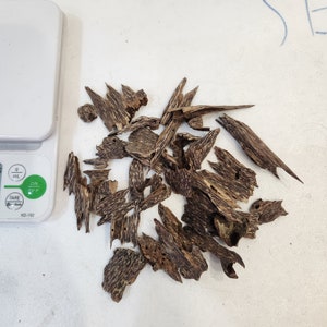 20g Vietnamese Agarwood Incense Oud – Triple Super Grade, Natural Resin, Handcrafted, Sweet Woody Charcoal Aroma, Free Shipping
