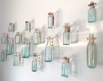 Floating Copper Hangers for Bottle Collection Wall Display, Single Clamp, 3 Sizes Available