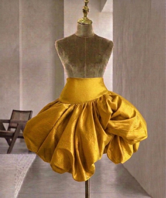 Dramatic Full Bubble Ruched Skirt