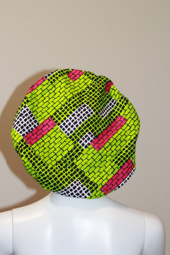 Ankara bonnet- Silk bonnet- sleeping cap- African print bonnet- Satin lined- reversible- medium size