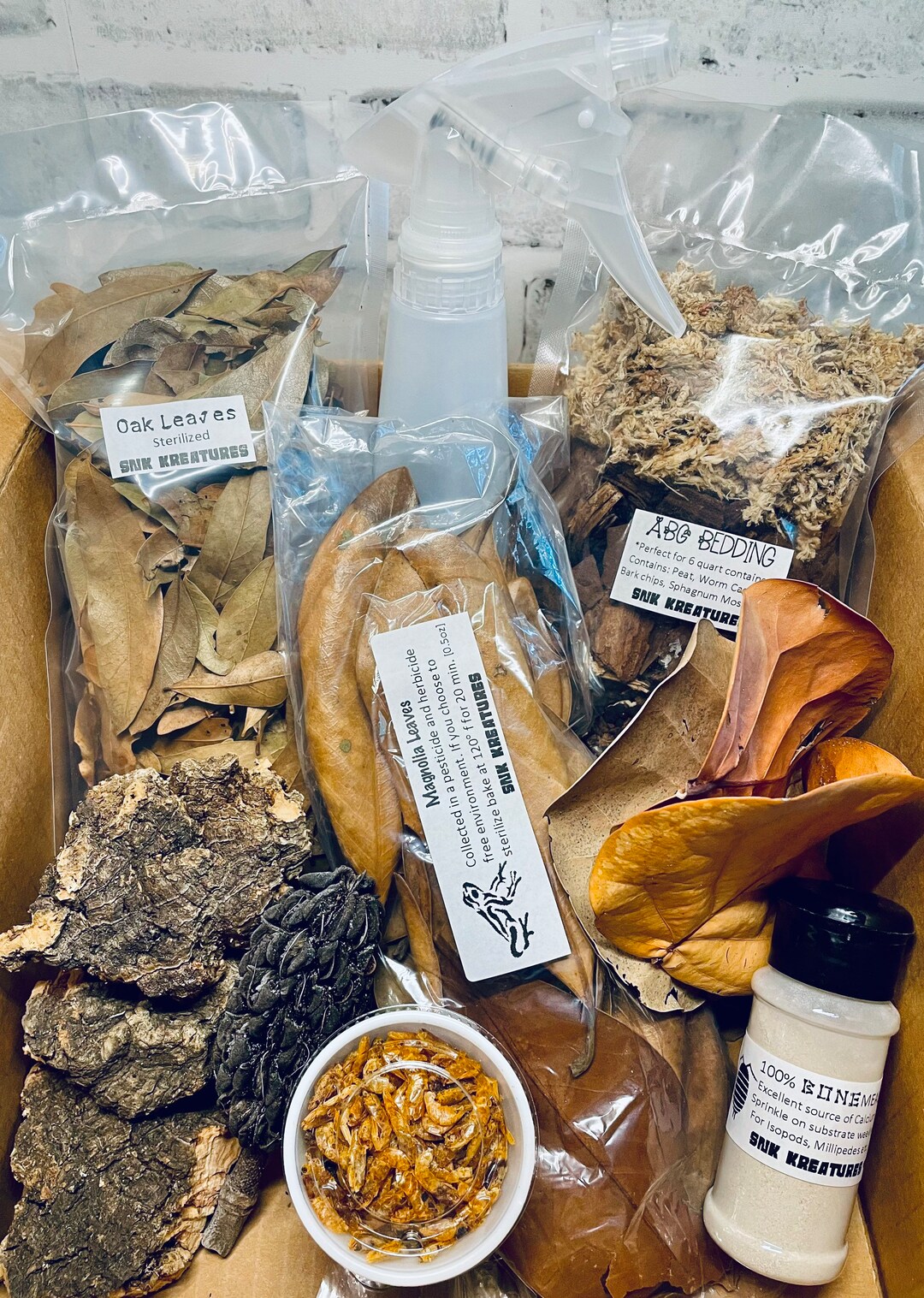 Organic Live Oak Leaf Litter - 2 Gallons - Isopod Terrarium Substrate