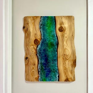 River Waves Epoxy Resin and Naturel Wood Wall Art