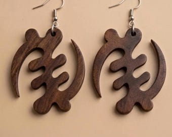 Gye Nyame Wooden Earrings – African Adinkra Symbol of Faith | Lightweight Statement Jewelry
