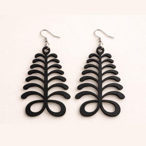 Aya Fern Wooden Statement Earrings – African Adinkra Jewelry, Endurance & Strength