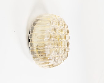 1 von 2 – Atemberaubende (25 cm) bernsteinfarbene „Ribbon“-Einbauleuchte aus Glas von Helena Tynell für Glashütte Limburg – Deutschland, 1960er Jahre